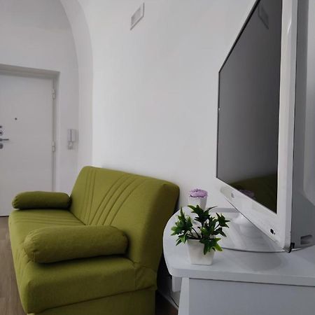Апартаменти Gdb House Мольфетта Екстер'єр фото